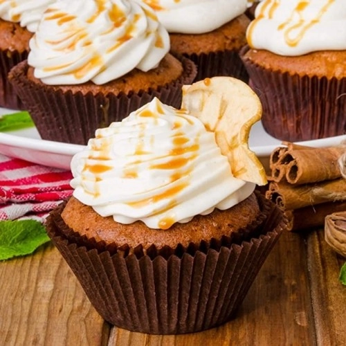 باكت ورق كب كيك سيلفر او بنى 