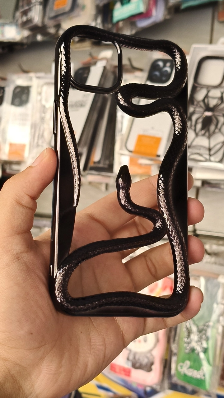 Cover snake 