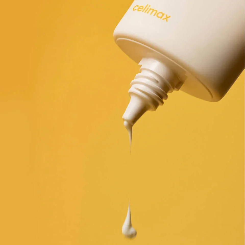celimax Pore+ Dark Spot Brightening Care Sunscreen SPF50+ PA++++ 50ml | SPF50+ PA++++ sunscreen with niacinamide 5% & tranexamic 1%; 79.3% moisture essence, no white cast, reef-friendly