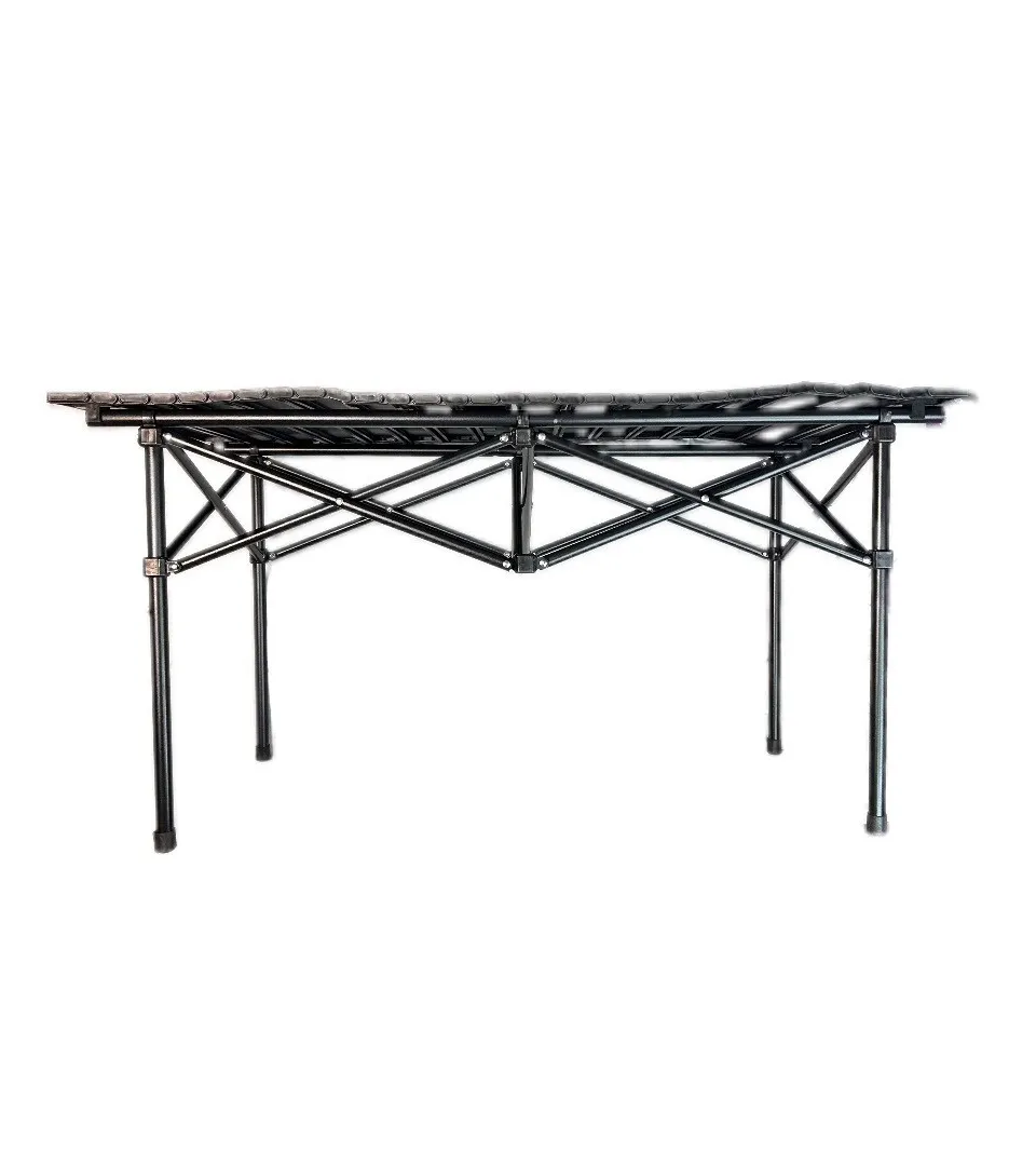 مێزی گەورەی پیکنیک