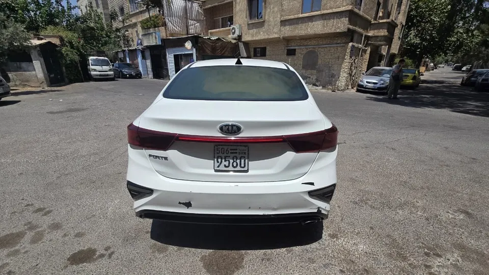  تأجير سيارات يومية  (كيا فورتي )