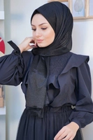 أسود