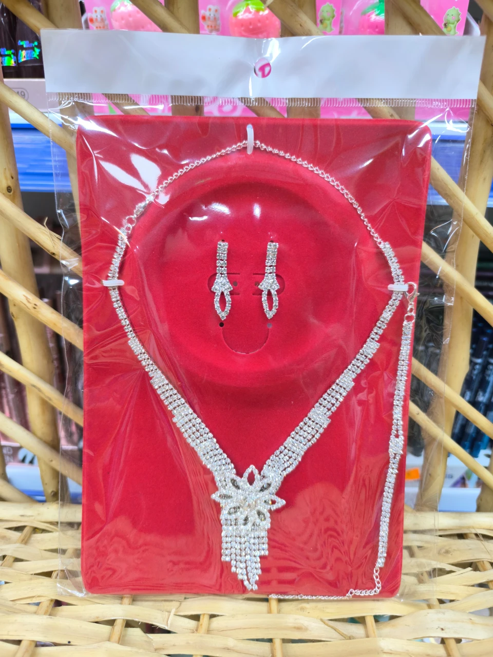 طقم الفخامة مجوهرات الكريستالي اللامع ✨💎