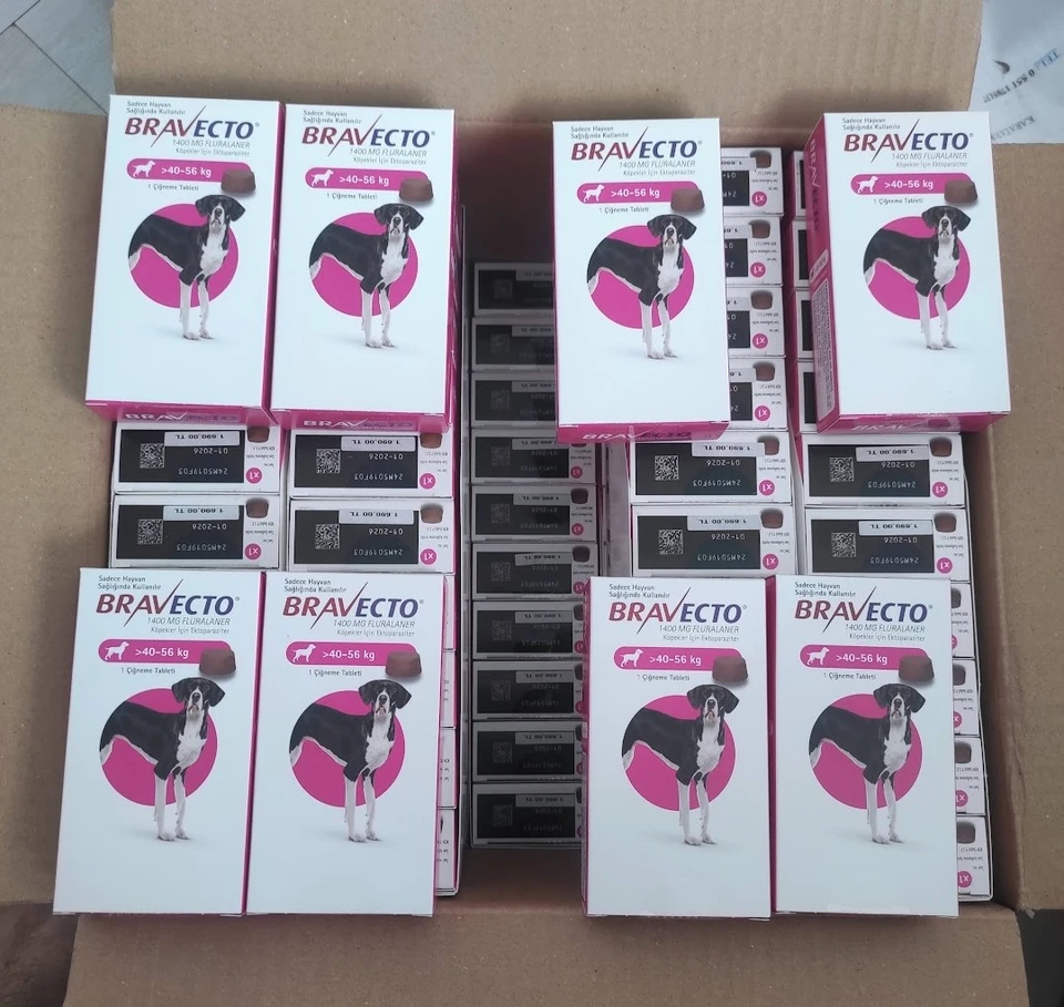 Bravecto Chewable Tablets for Dogs 1400 mg (> 40 - 56 kg) .