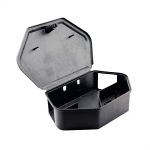 Plastic mouse trap box