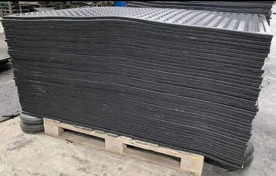 فرشات ابقار - أرضيات مطاطية للأبقار